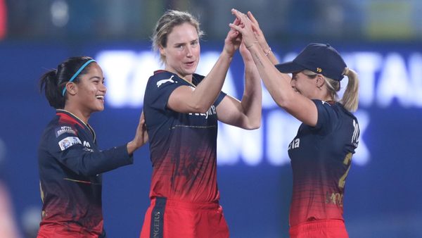 chopped-on-twice-ellyse-perry-gets-sajana-harmanpreet-6348746116112.Click to read full article.