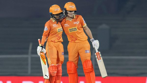 20-run-over-deol-and-sutherland-go-big-against-perry-6322154250112.Click to read full article.