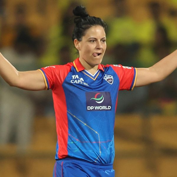 swing-seam-top-of-off-kapps-lovey-delivery-to-clean-up-mcgrath-6347681540112.Click to read full article.