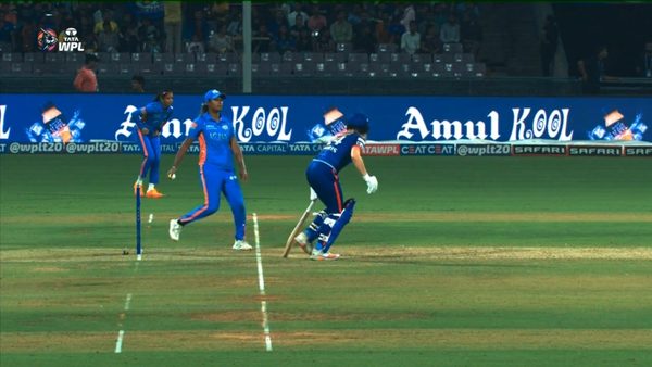 watch-out-hayley-matthews-warns-runner-stepping-out-of-the-crease-6322216360112.Click to read full article.