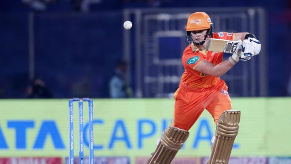 4-x-3-laura-wolvaardt-takes-on-saima-thakor-6348673466112.Click to read full article.