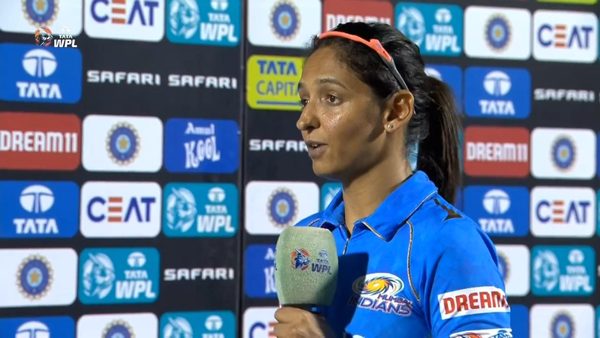 match-12-mumbai-indians-vs-gujarat-giants-presentation-6322562680112.Click to read full article.