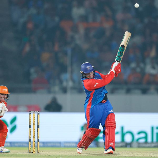 lizellle-lee-sets-the-tone-with-an-aggressive-4324-6388720690112.Click to read full article.