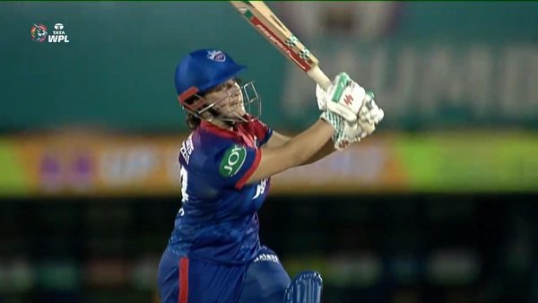 match-20-up-warriorz-vs-delhi-capitals-super-sixes-6323027421112.Click to read full article.