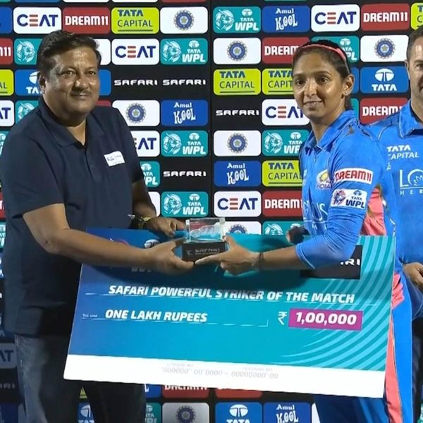 match-12-mumbai-indians-vs-gujarat-giants-safari-powerful-striker-harmanpreet-kaur-6322562020112.Click to read full article.