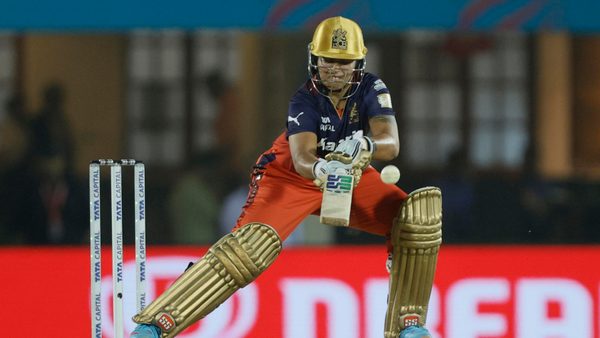 creative-scoops-solid-loft-richa-ghosh-takes-the-attack-to-ismail-6369887119112.Click to read full article.