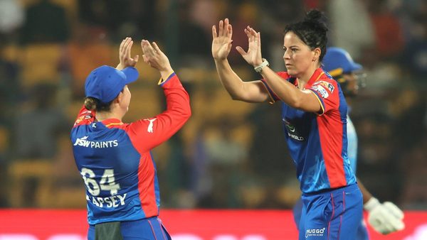 early-strike-kapp-gets-matthews-off-2nd-ball-of-the-innings-6347464710112.Click to read full article.