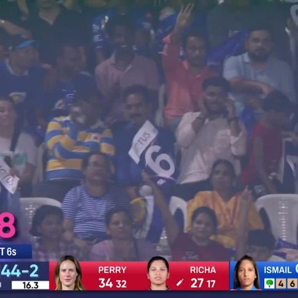 six-match-20-mumbai-indians-vs-royal-challengers-bengaluru-wpl-2025-richa-ghosh-six-6369886136112.Click to read full article.