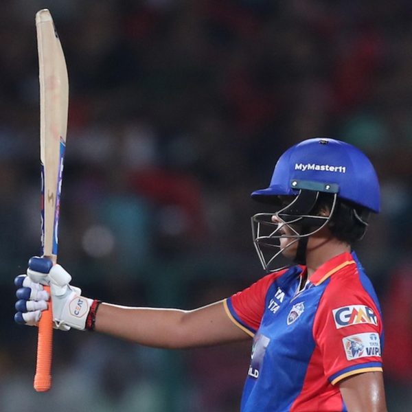 shafali-verma-sets-the-platform-with-5031-6347932055112.Click to read full article.