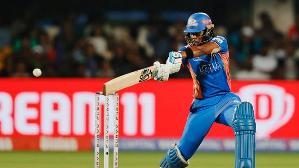 50-up-in-style-hayley-matthews-goes-berserk-6369353687112.Click to read full article.