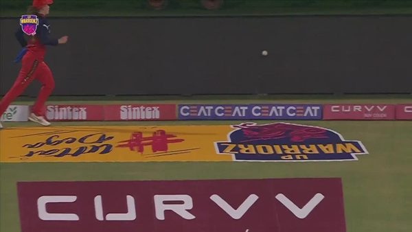 six-match-18-up-warriorz-vs-royal-challengers-bengaluru-wpl-2025-kiran-navgire-six-6369774955112.Click to read full article.